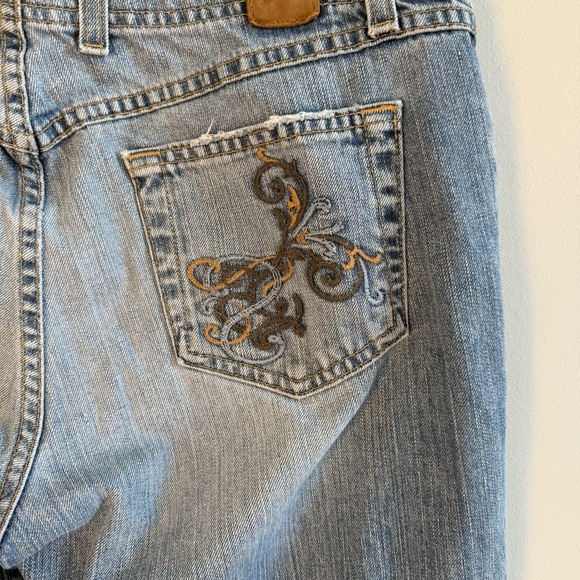 BKE Vintage Y2K Flare Jeans, Size 30, Excellent Condition! - Picture 8 of 11